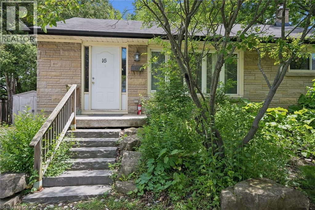 16 BEAUCOURT Place, hamilton, Ontario