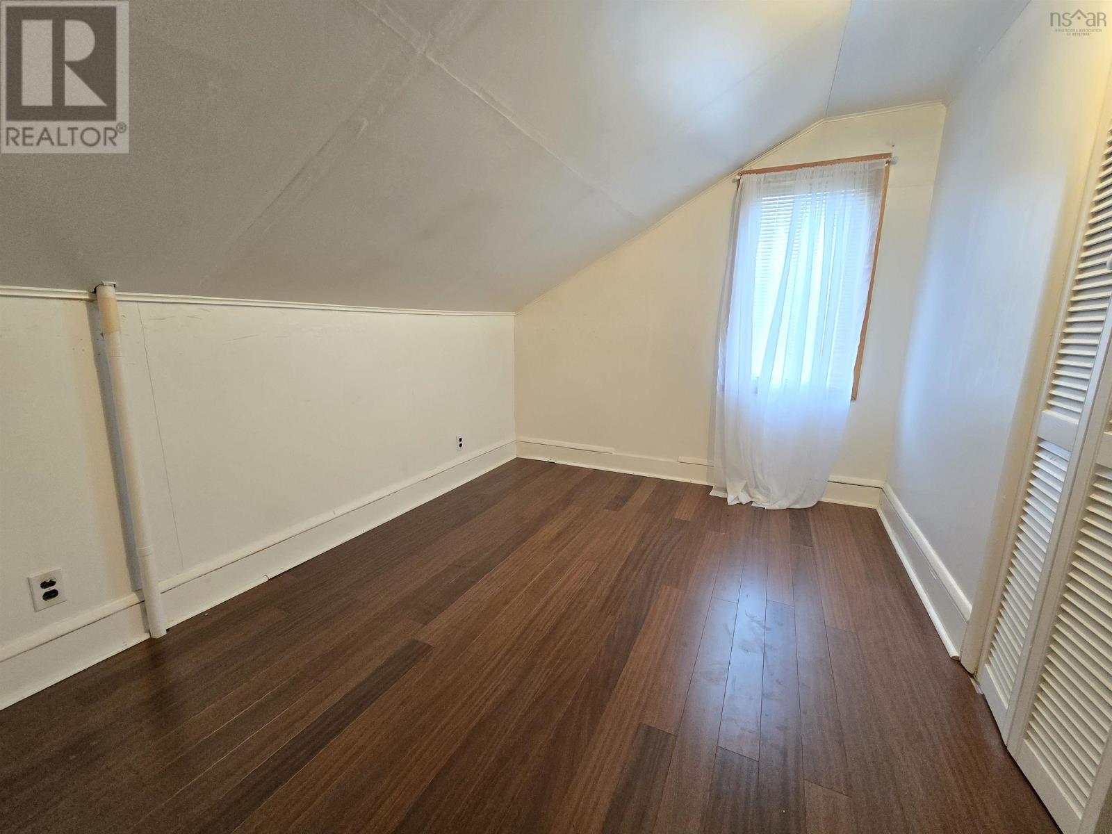 374 Alexandra Street, Sydney, Nova Scotia  B1S 2G4 - Photo 7 - 202620149