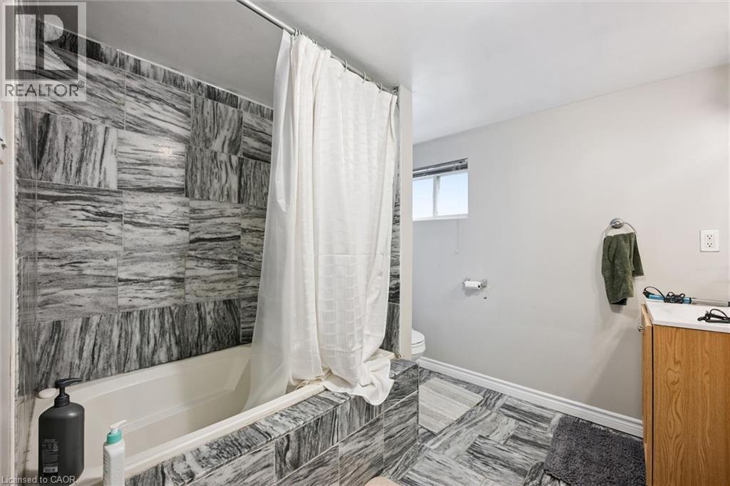 16 Beaucourt Place, Hamilton, Ontario  L8S 2P7 - Photo 31 - 40854626