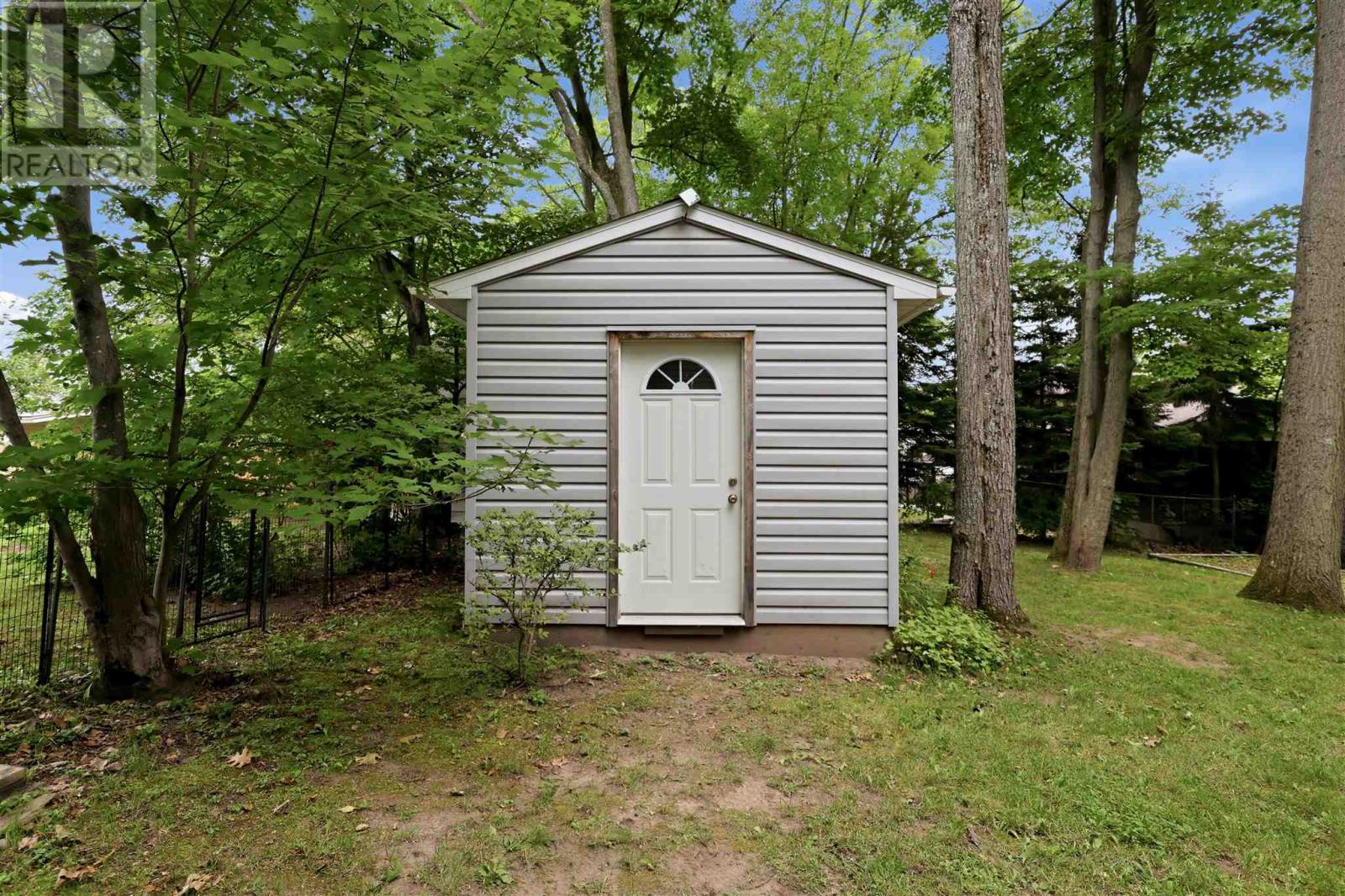 144 Shannon Rd, Sault Ste. Marie, Ontario  P6A 4J7 - Photo 46 - SM262052