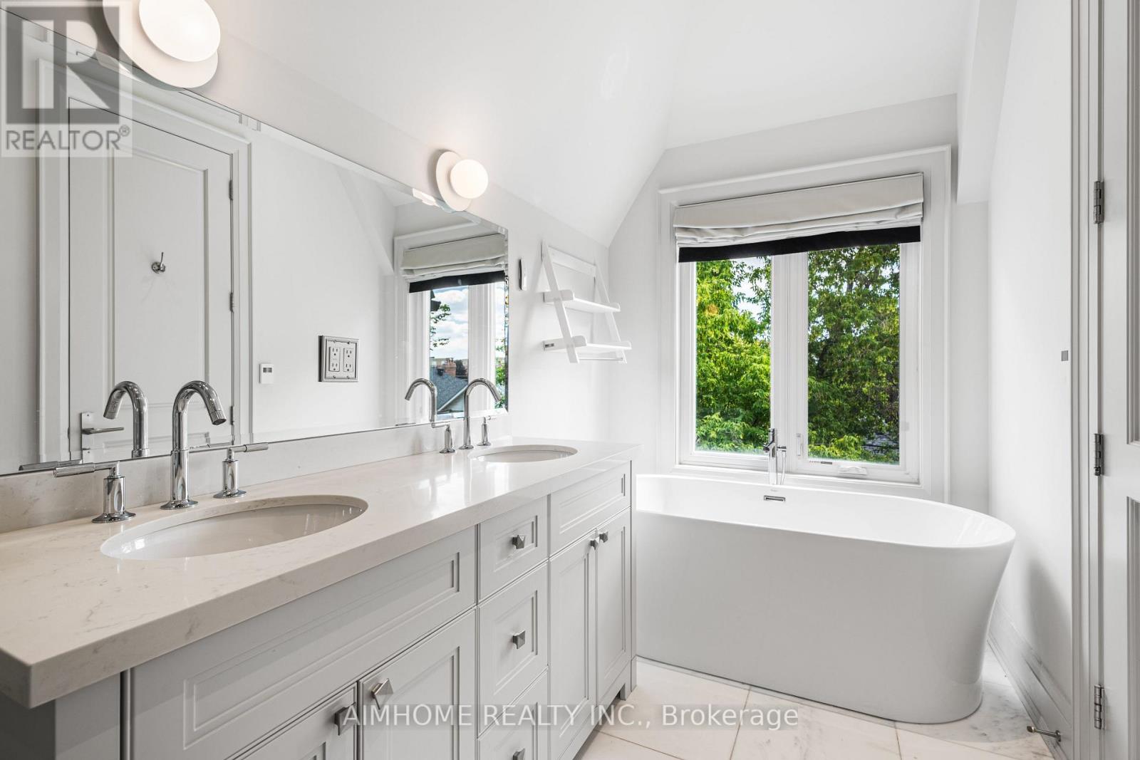 191 Glengarry Avenue, Toronto, Ontario  M5M 1E1 - Photo 26 - C13657384