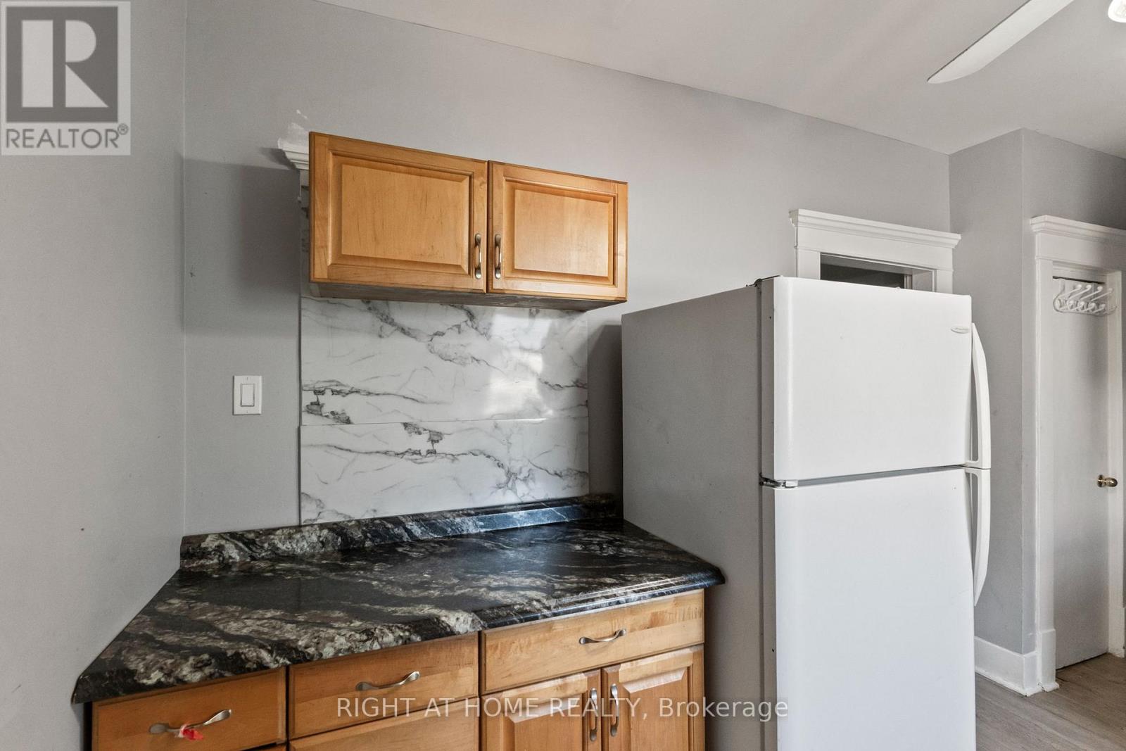 541 Aylmer Street N, Peterborough, Ontario K9H 3W6 - Photo 30 - X13579728