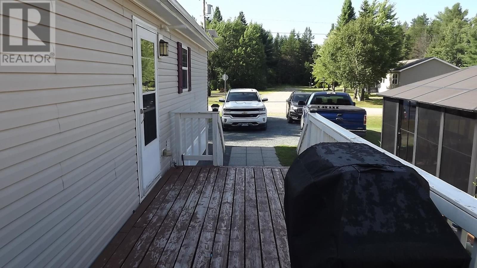 19 Pinewood St, Massey, Ontario  P0P 1P0 - Photo 13 - SM262119