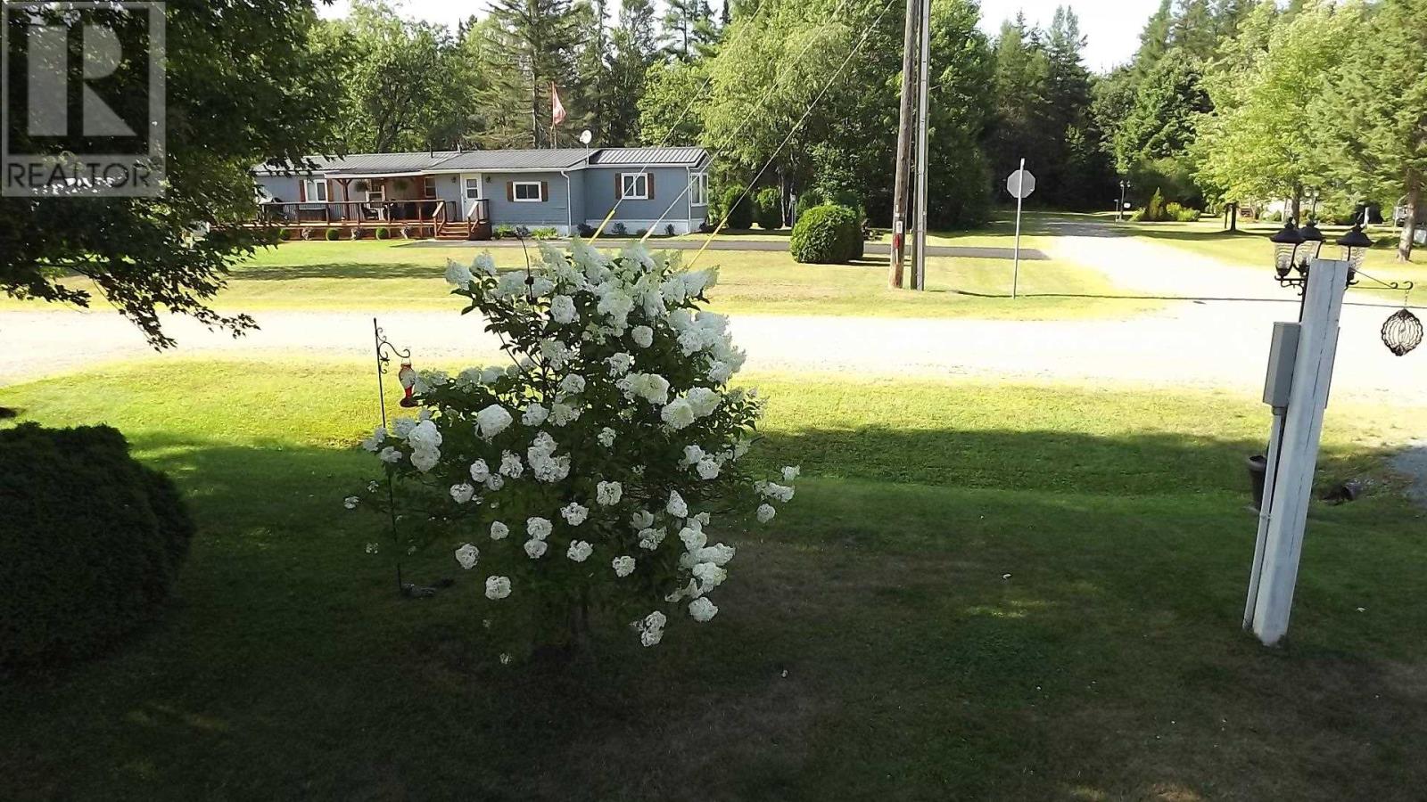 19 Pinewood St, Massey, Ontario  P0P 1P0 - Photo 24 - SM262119