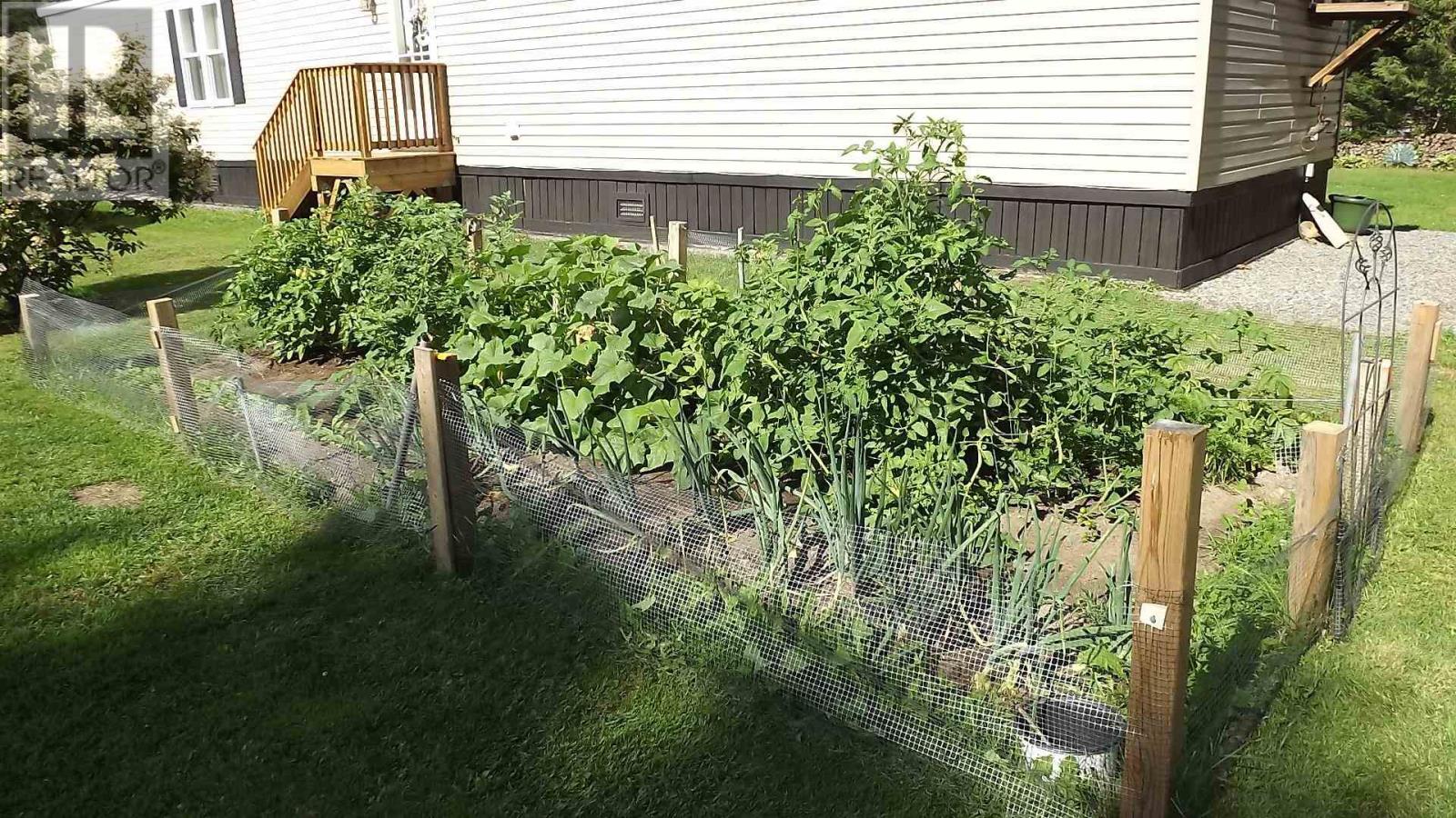 19 Pinewood St, Massey, Ontario  P0P 1P0 - Photo 6 - SM262119
