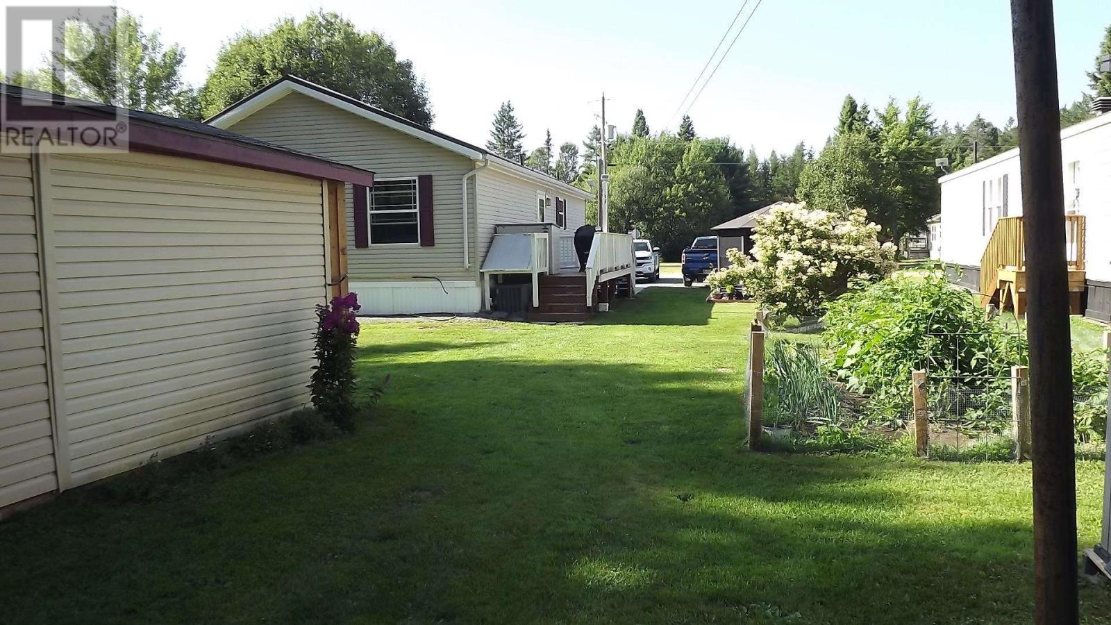19 Pinewood St, Massey, Ontario  P0P 1P0 - Photo 9 - SM262119