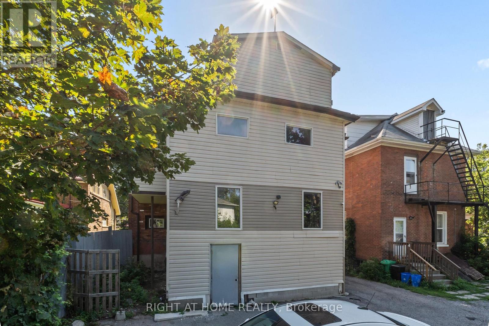 541 Aylmer Street N, Peterborough, Ontario K9H 3W6 - Photo 7 - X13579728