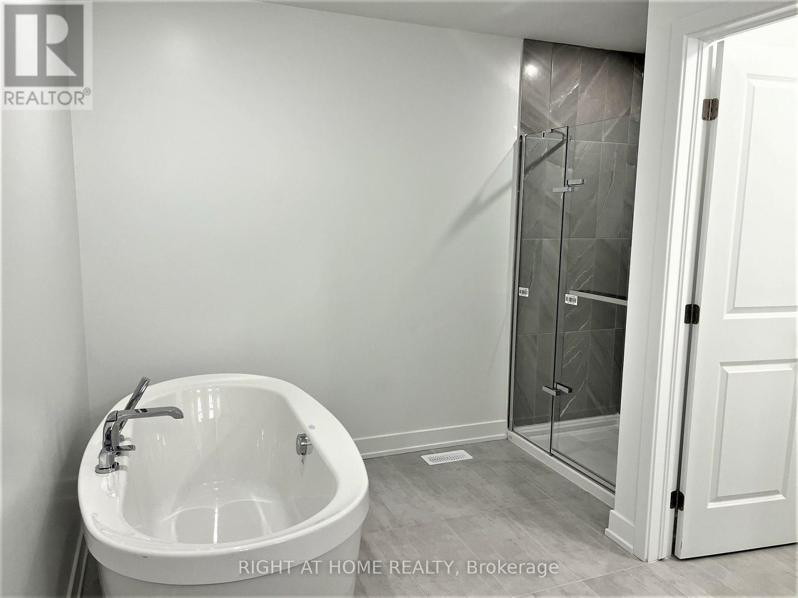 902 Duxbury Lane, Ottawa, Ontario  K4M 0M3 - Photo 28 - X13535776