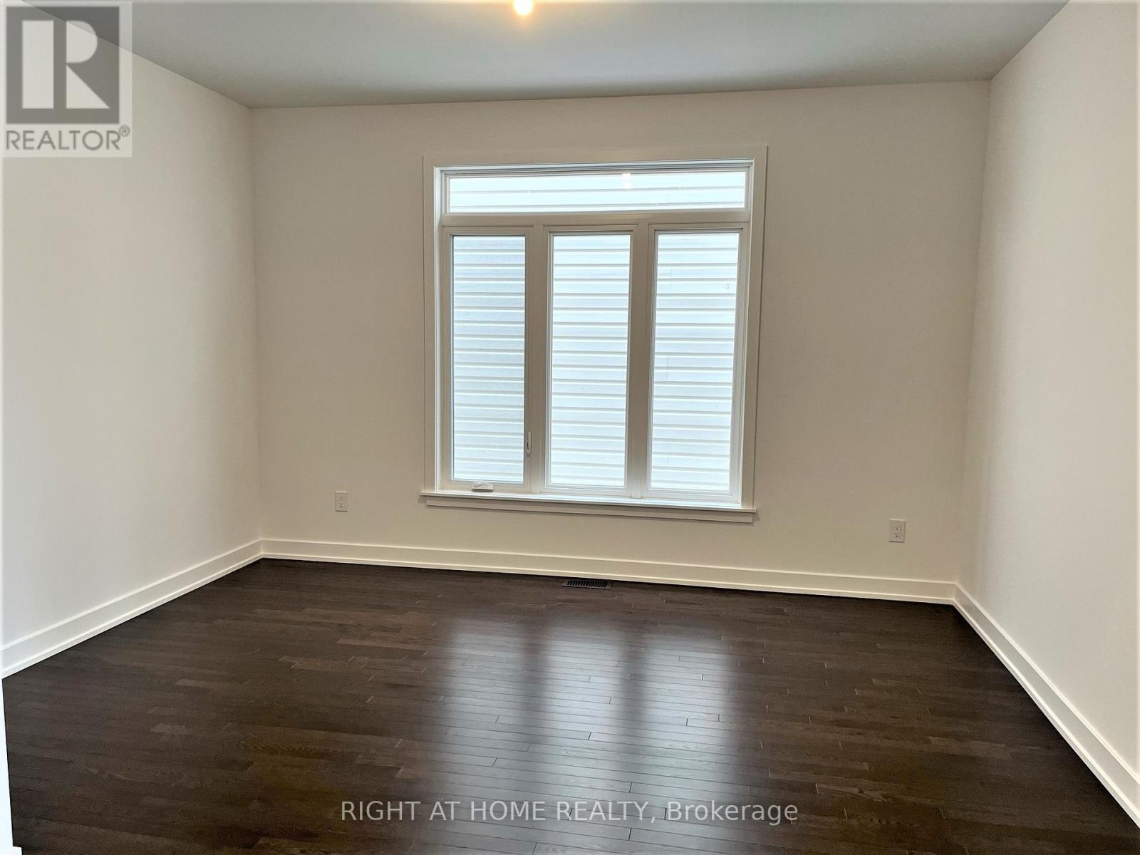 902 Duxbury Lane, Ottawa, Ontario  K4M 0M3 - Photo 7 - X13535776