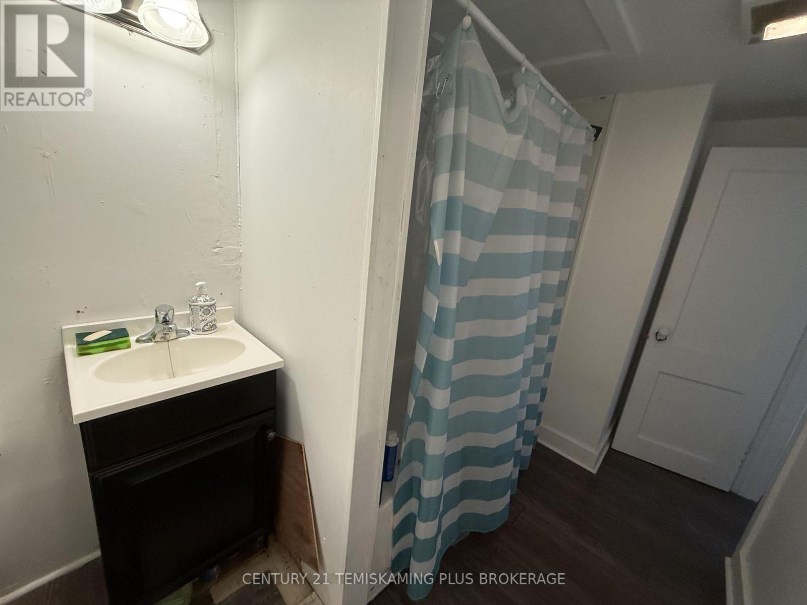 8 Swastika Avenue, Kirkland Lake, Ontario  P0K 1T0 - Photo 16 - T13657704