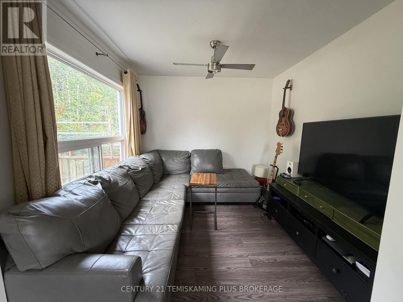 8 Swastika Avenue, Kirkland Lake, Ontario  P0K 1T0 - Photo 6 - T13657704