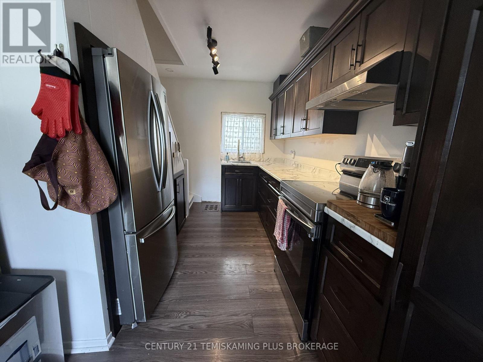 8 Swastika Avenue, Kirkland Lake, Ontario  P0K 1T0 - Photo 7 - T13657704