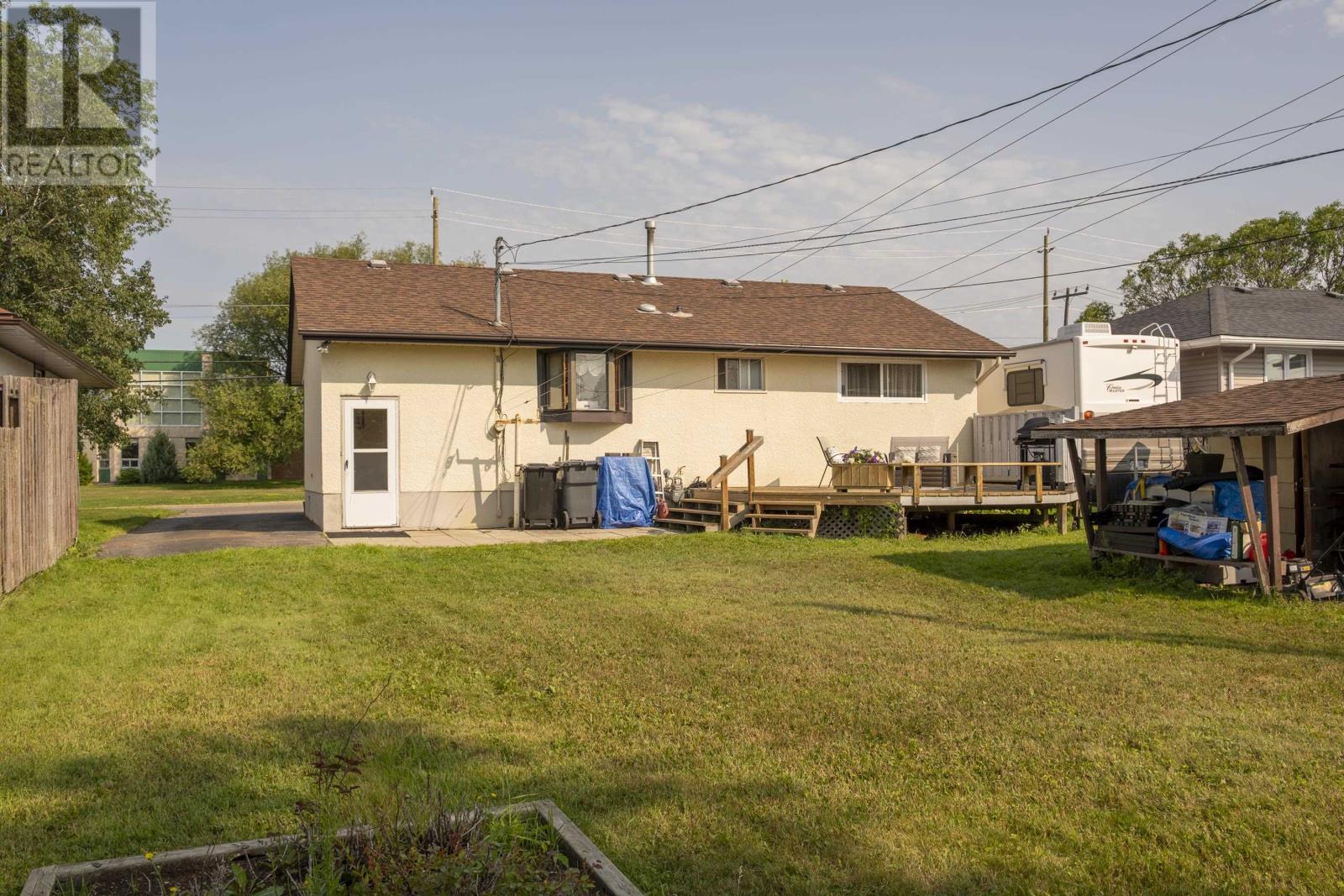 139 Clarkson St, Thunder Bay, Ontario  P7B 4W9 - Photo 4 - TB2602303