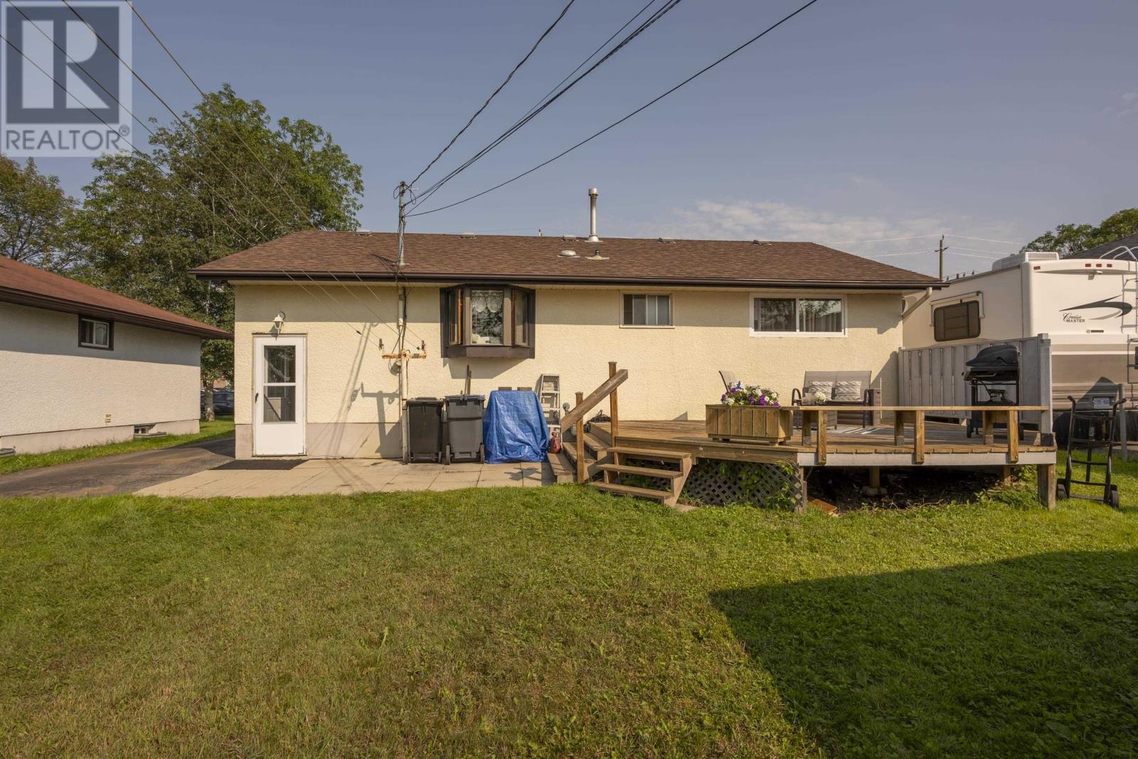 139 Clarkson St, Thunder Bay, Ontario  P7B 4W9 - Photo 5 - TB2602303