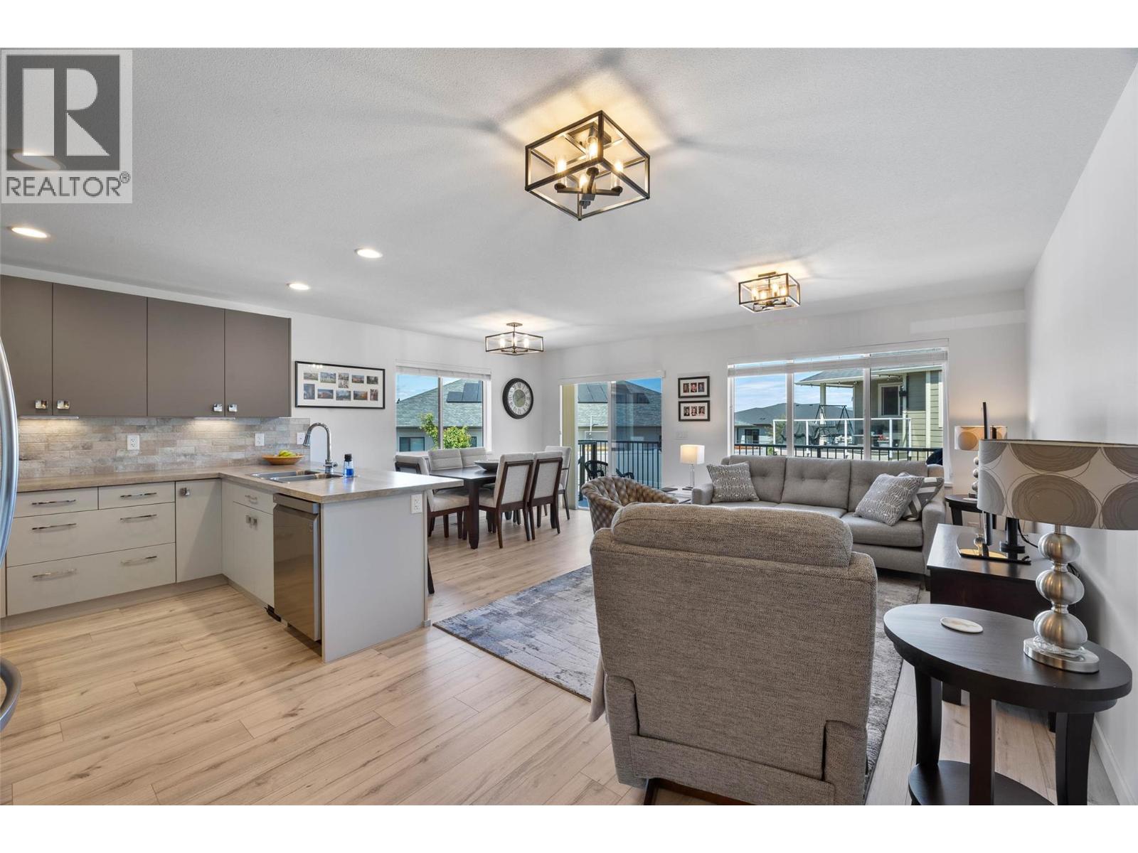 1323 Kinross Place Unit# 107, Kamloops, British Columbia  V1S 0E4 - Photo 8 - 10393454