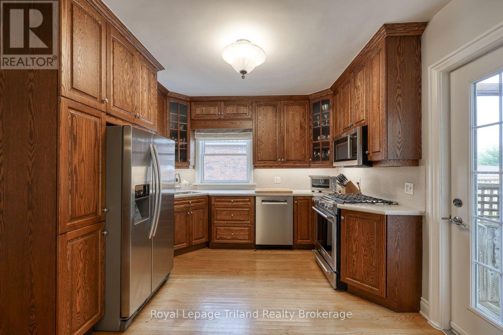 763 Wilton Crescent, Woodstock, Ontario  N4S 7H4 - Photo 11 - X13657754