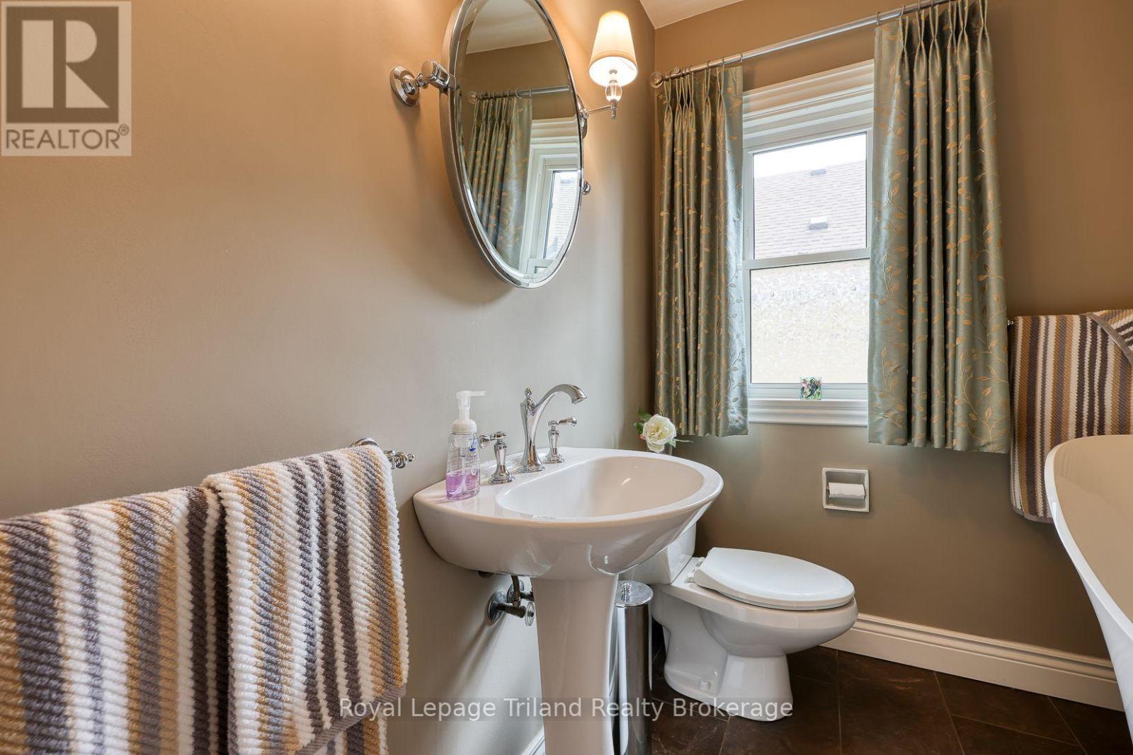 763 Wilton Crescent, Woodstock, Ontario  N4S 7H4 - Photo 15 - X13657754