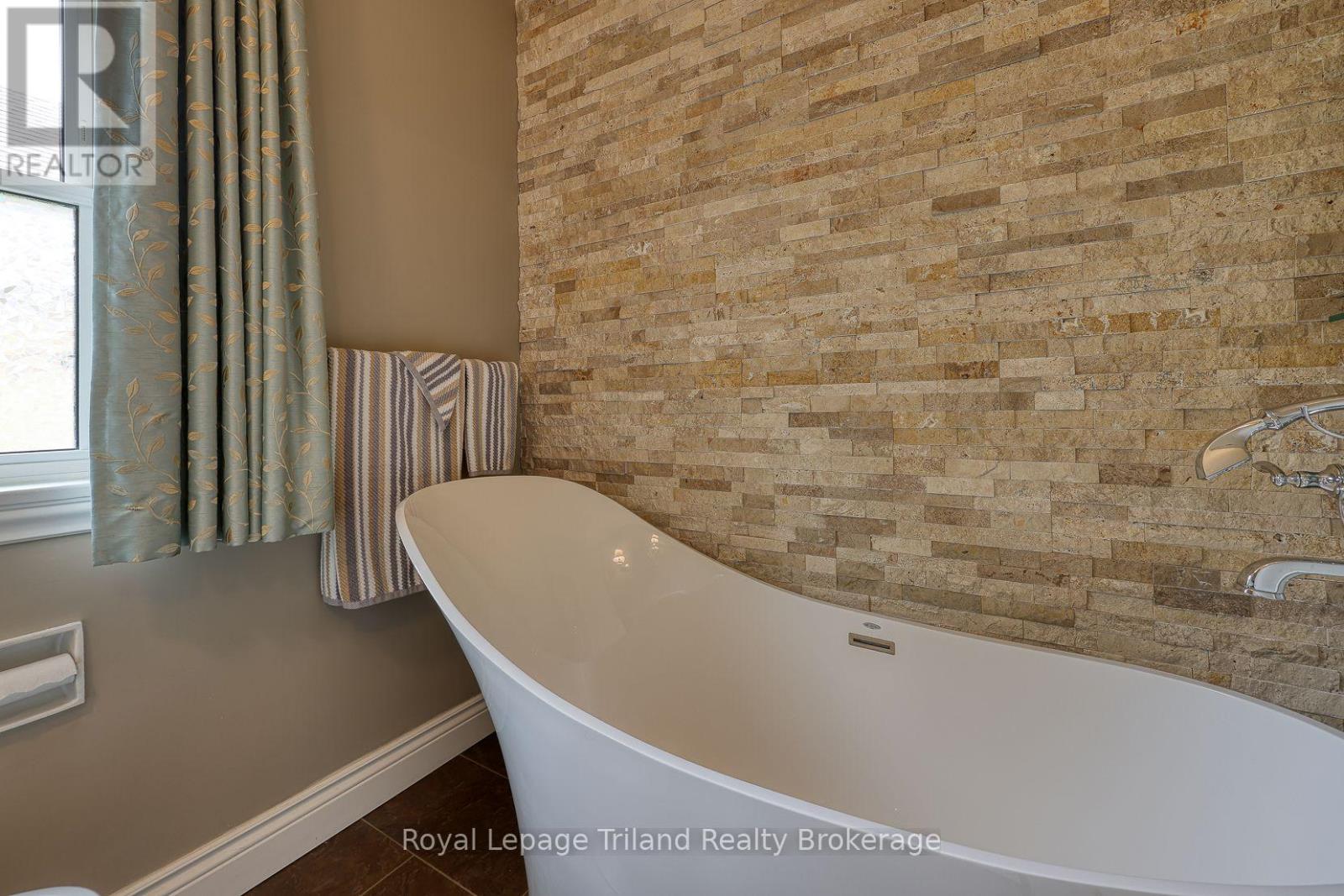 763 Wilton Crescent, Woodstock, Ontario  N4S 7H4 - Photo 16 - X13657754