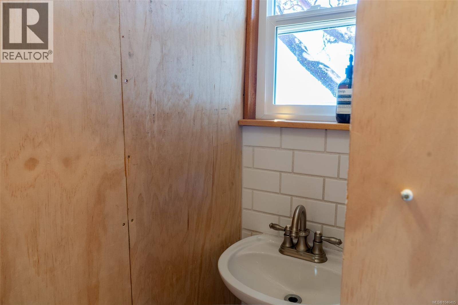 7918 Swanson View Dr, Pender Island, British Columbia  V0N 2M2 - Photo 48 - 1046405