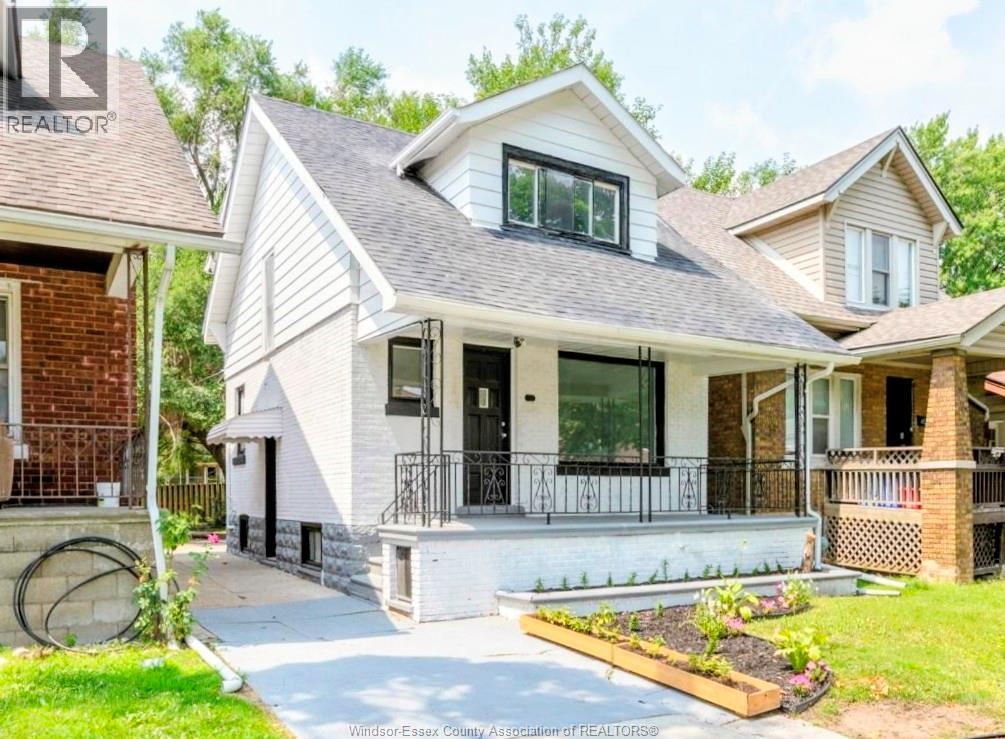 MLS# 26019364: 461 RANKIN AVENUE, Windsor, Canada