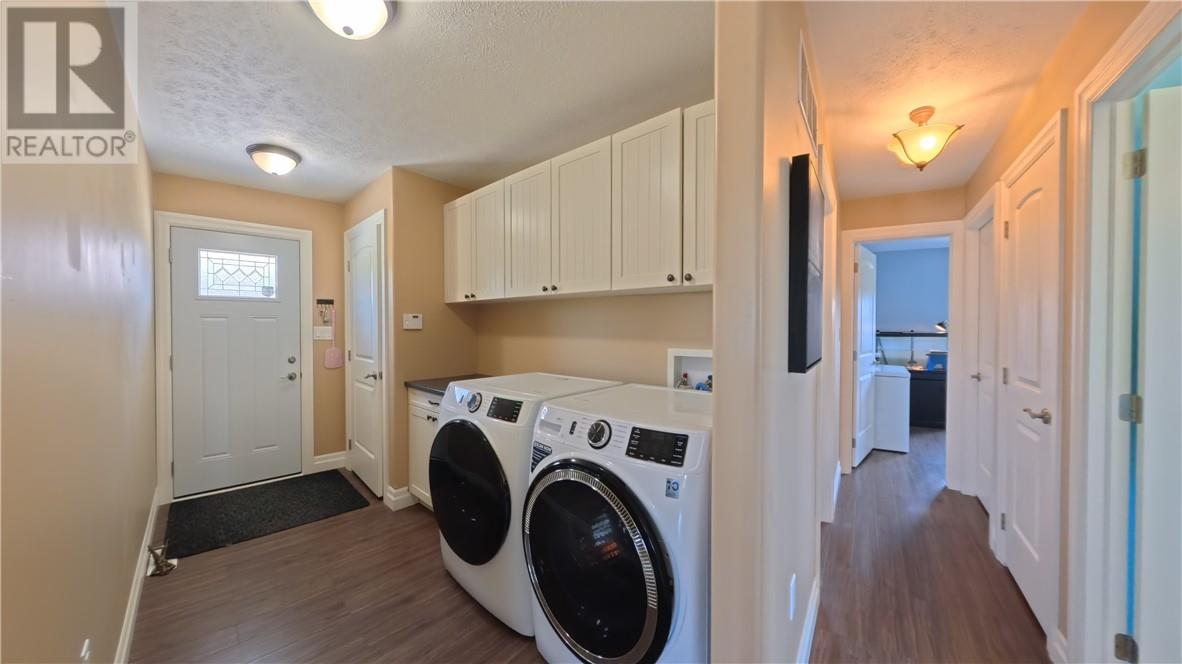7225 Hwy 542, Mindemoya, Ontario  P0P 1S0 - Photo 16 - 2127946