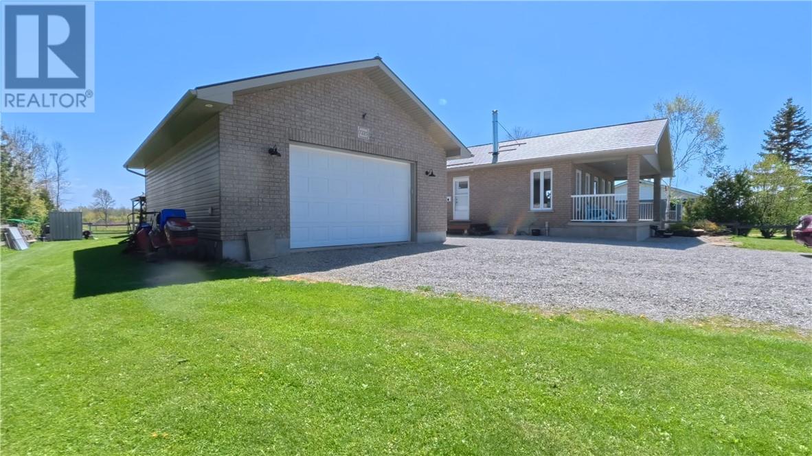 7225 Hwy 542, Mindemoya, Ontario  P0P 1S0 - Photo 17 - 2127946