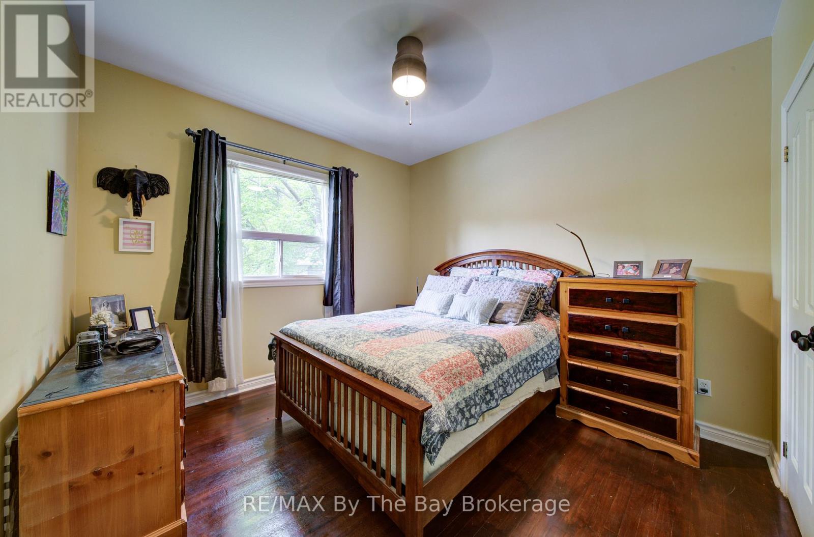 32 1st Lane, Wasaga Beach, Ontario  L9Z 2G3 - Photo 12 - S13657638
