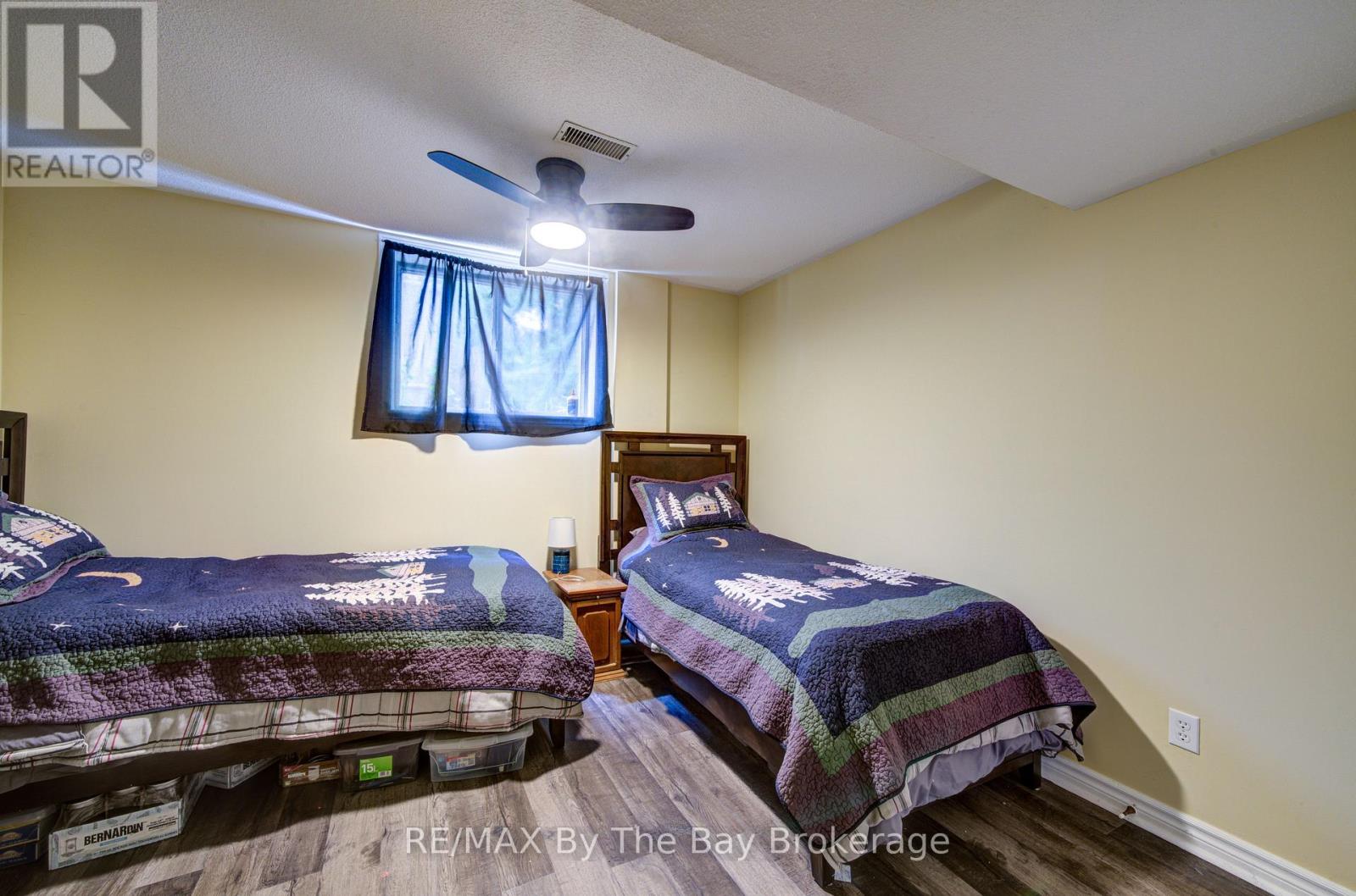 32 1st Lane, Wasaga Beach, Ontario  L9Z 2G3 - Photo 23 - S13657638