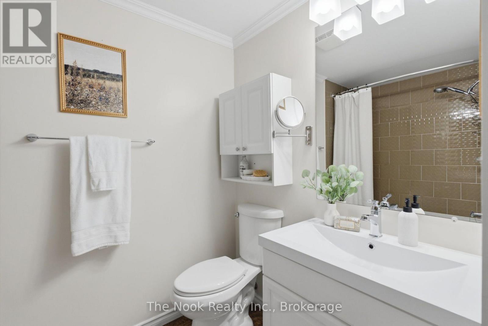 7 Pineridge Crescent, Clarington, Ontario  L1B 1B9 - Photo 14 - E13657650