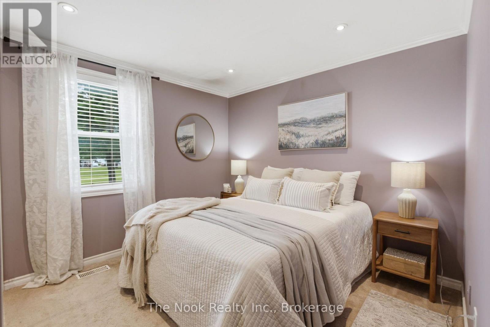 7 Pineridge Crescent, Clarington, Ontario  L1B 1B9 - Photo 15 - E13657650