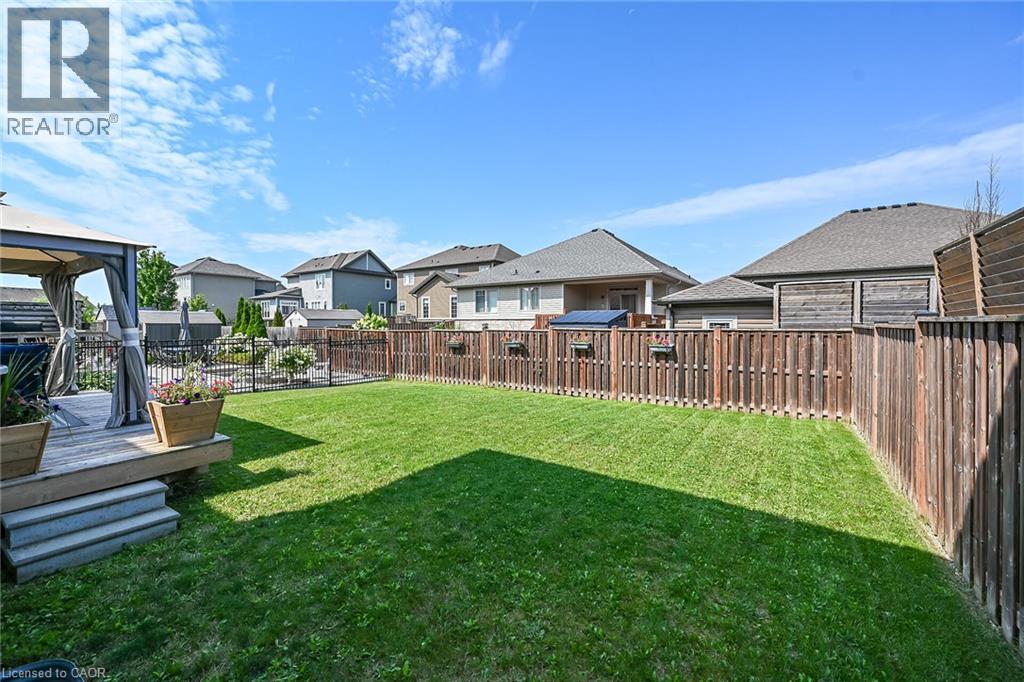 100 Anastasia Boulevard, Smithville, Ontario  L0R 2A0 - Photo 43 - 40854627