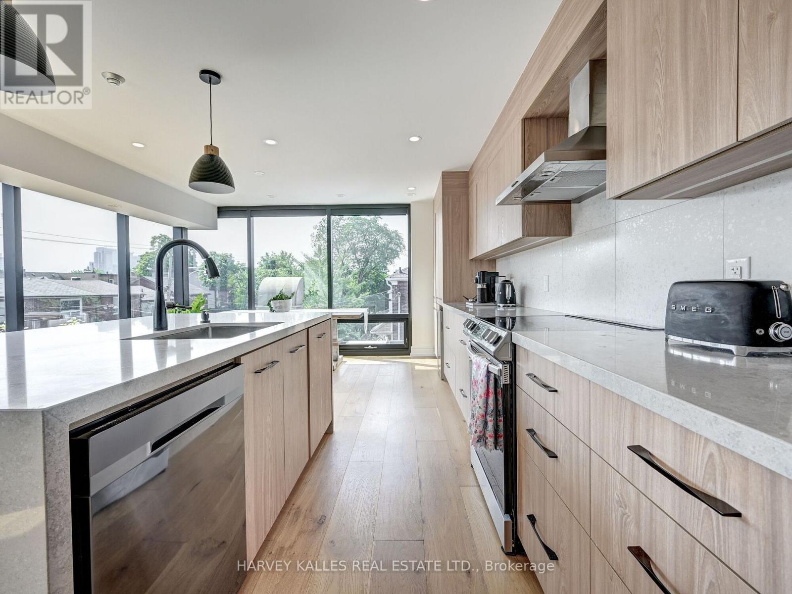 885 Dundas Street W, Toronto, Ontario  M6J 1B9 - Photo 25 - C13657578
