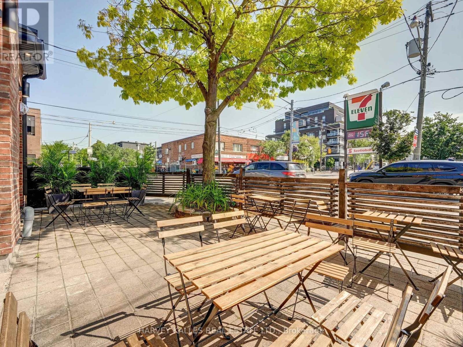 885 Dundas Street W, Toronto, Ontario  M6J 1B9 - Photo 35 - C13657578
