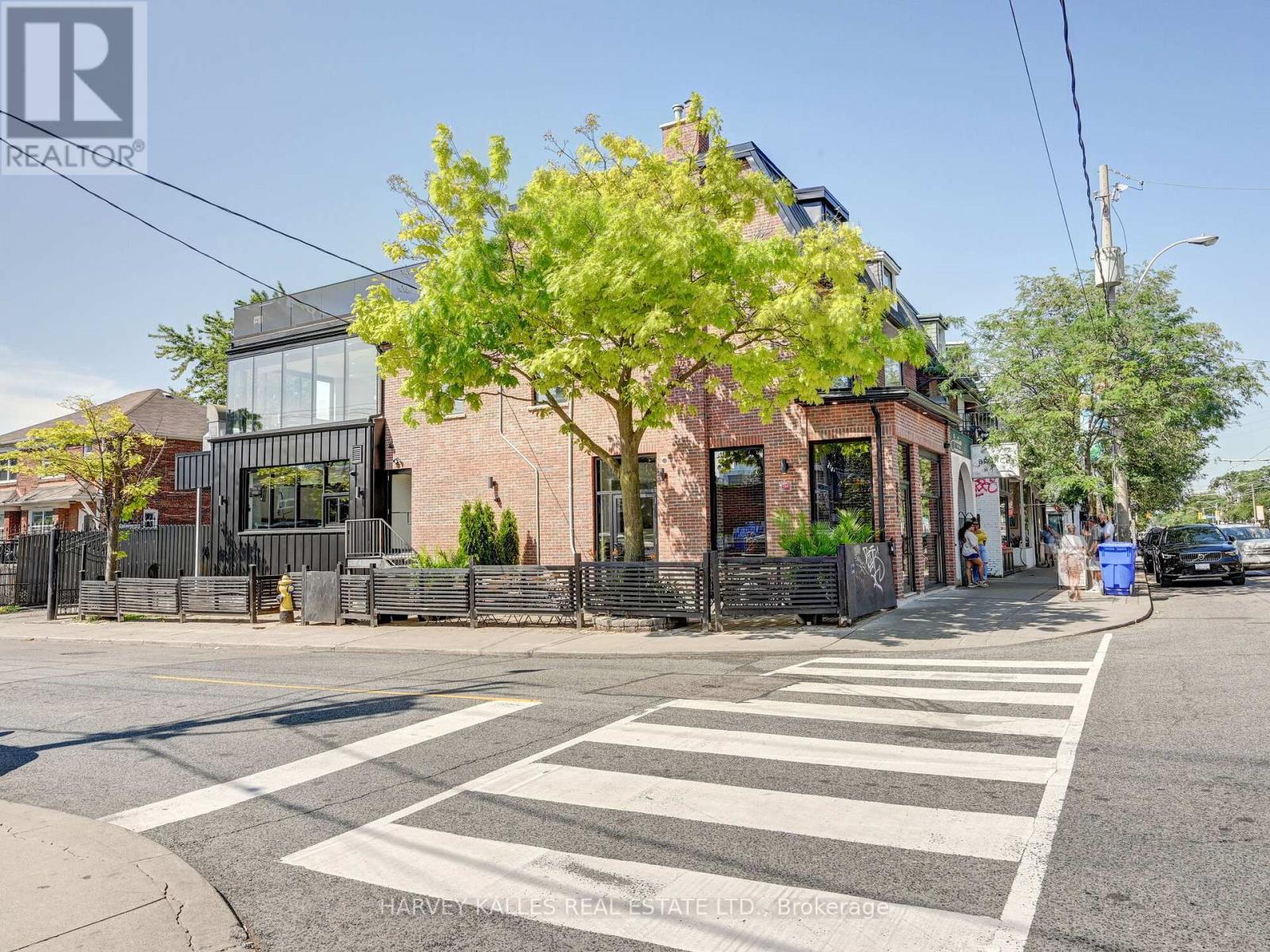 885 Dundas Street W, Toronto, Ontario  M6J 1B9 - Photo 4 - C13657578