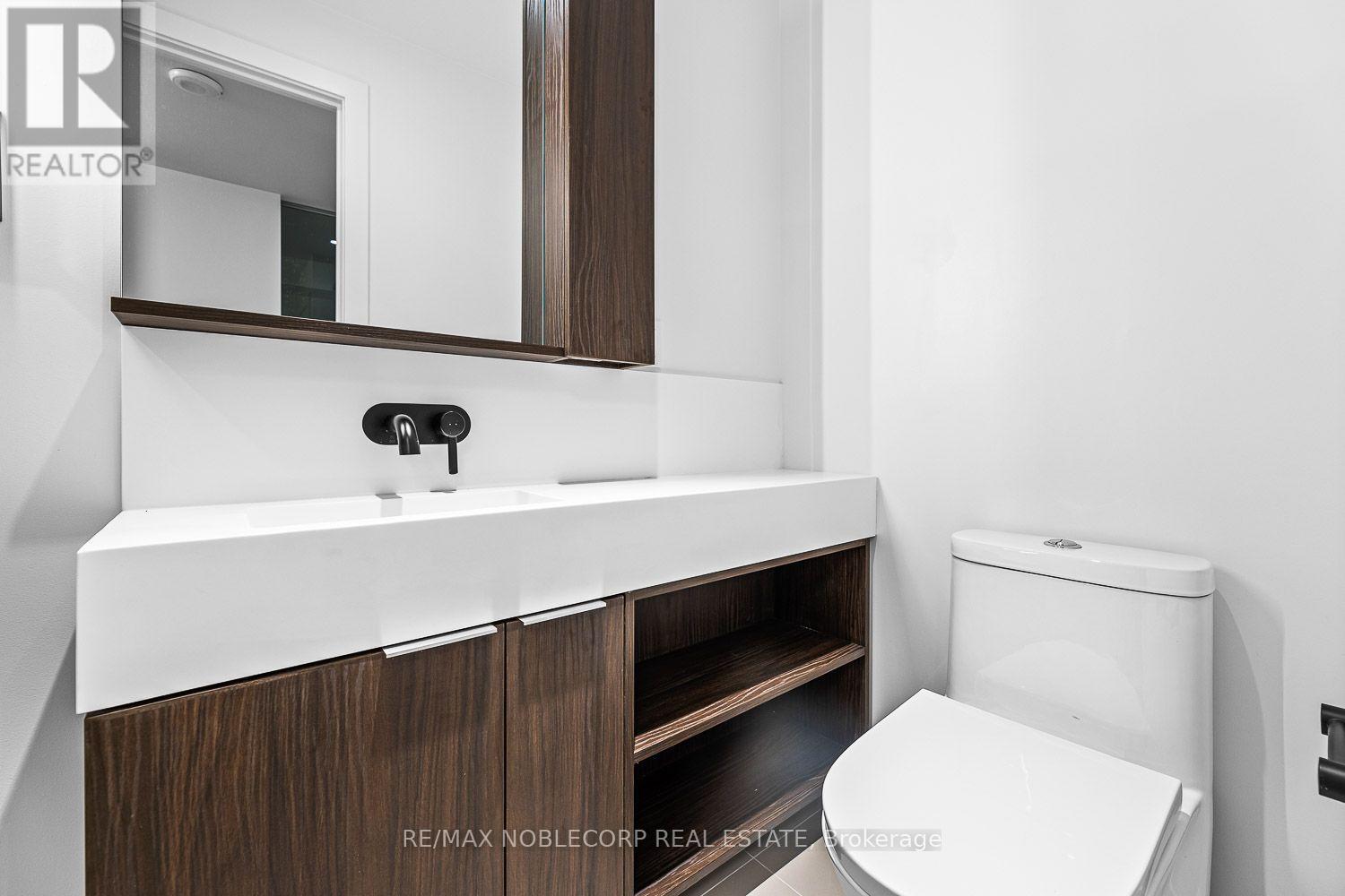 817 - 117 Broadway Avenue, Toronto, Ontario  M4P 1V3 - Photo 4 - C13657736