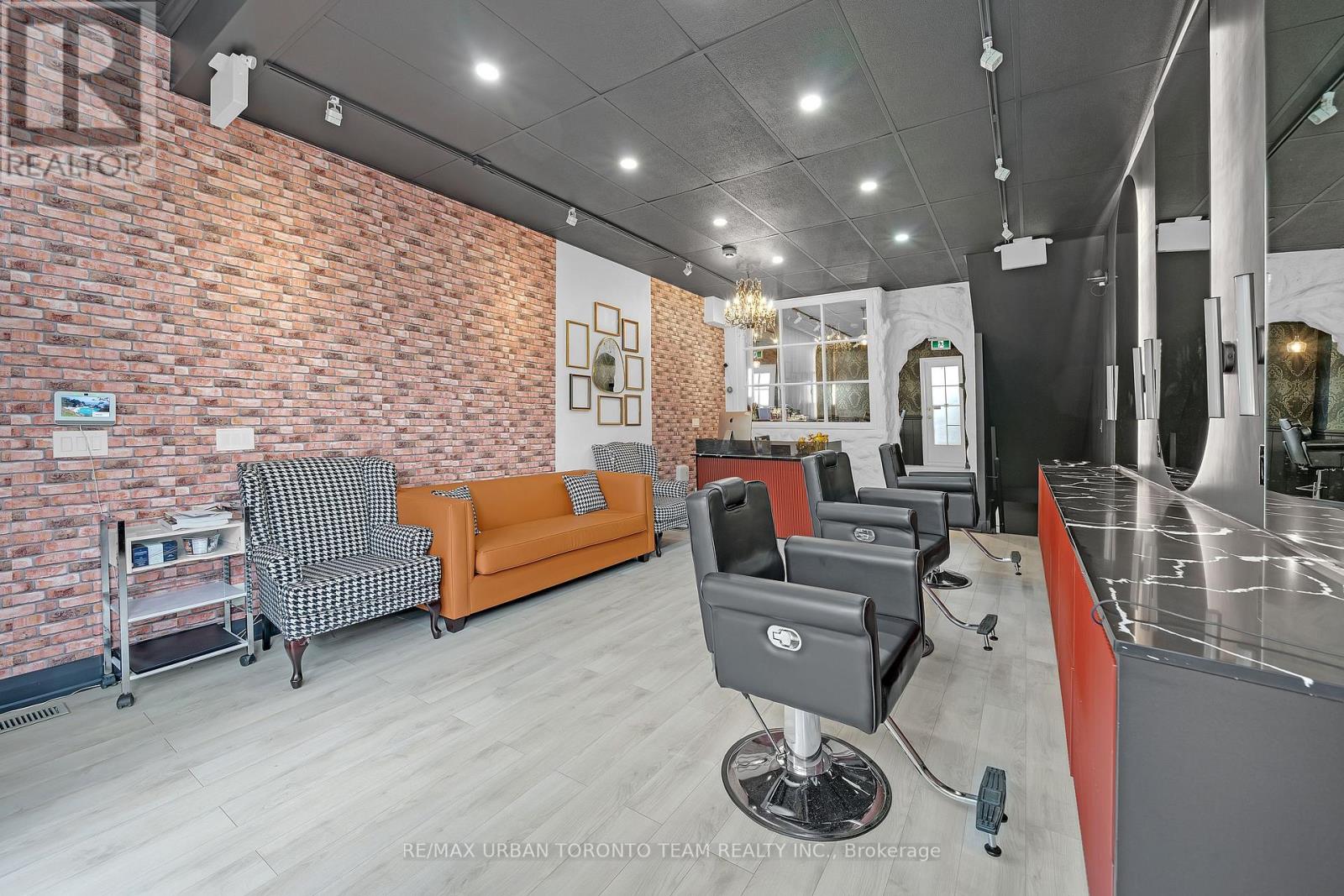 398 King Street E, Toronto, Ontario  M5A 1K9 - Photo 6 - C13657738