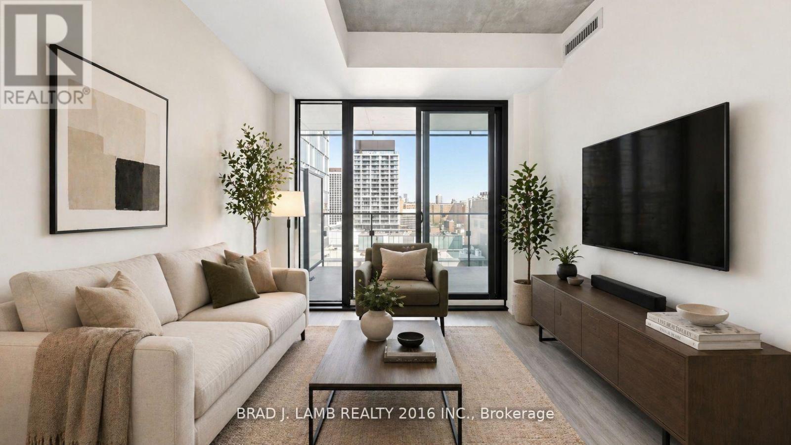 1807 - 284 KING STREET E, Toronto, Ontario