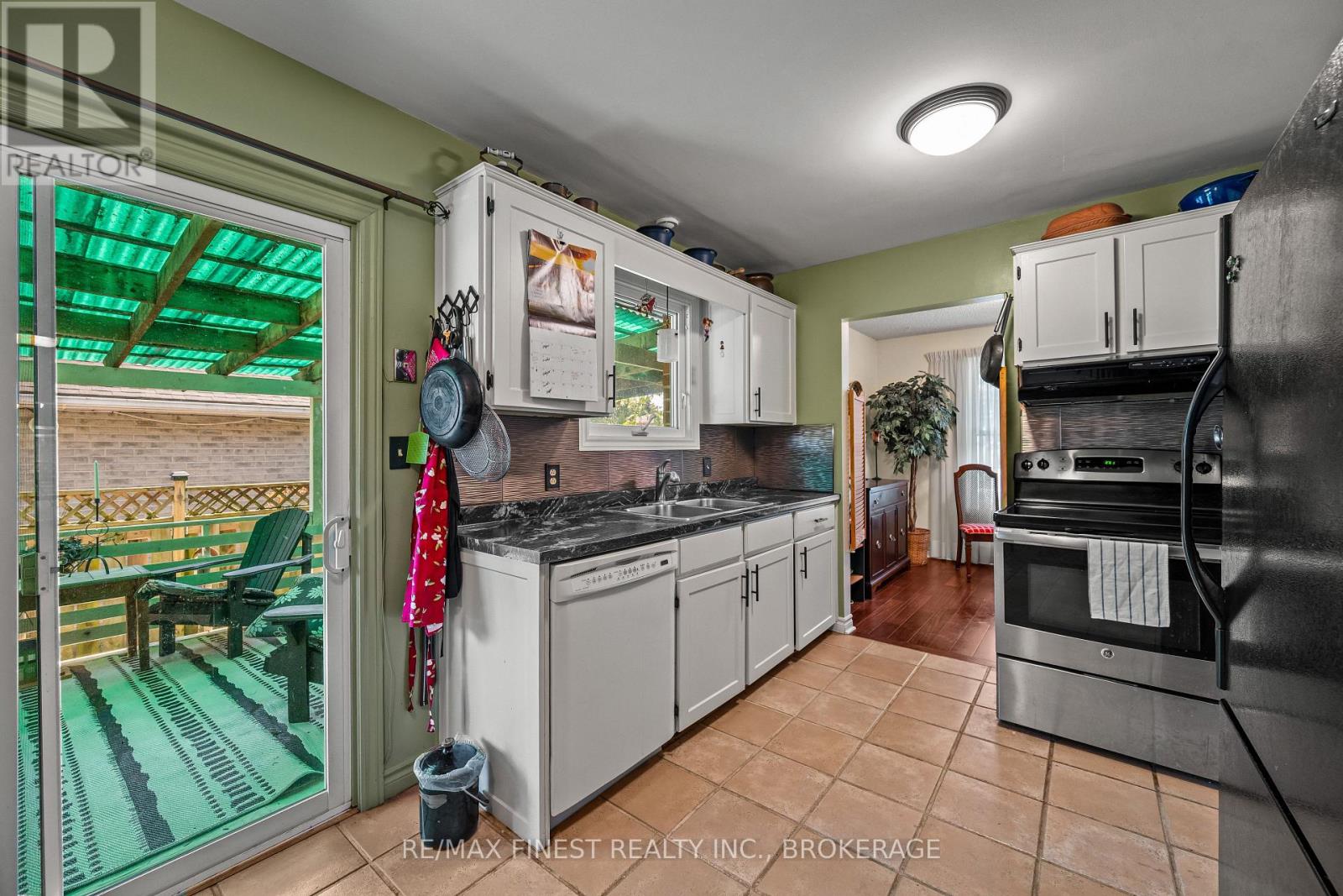 105 Grenadier Drive, Kingston, Ontario  K7K 6E7 - Photo 11 - X13657506