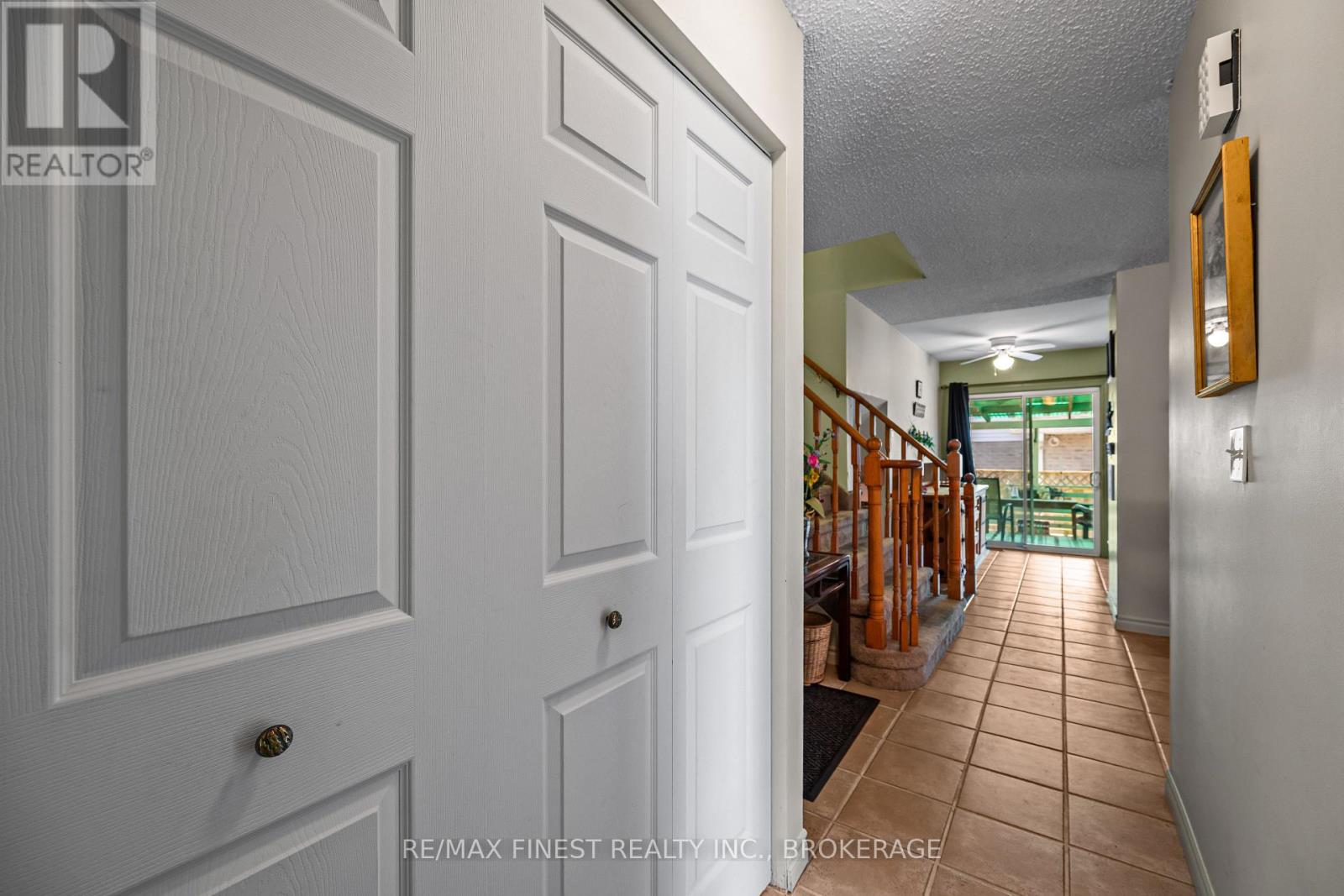 105 Grenadier Drive, Kingston, Ontario  K7K 6E7 - Photo 4 - X13657506