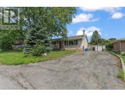39 OXFORD CRESCENT, Loyalist, Ontario