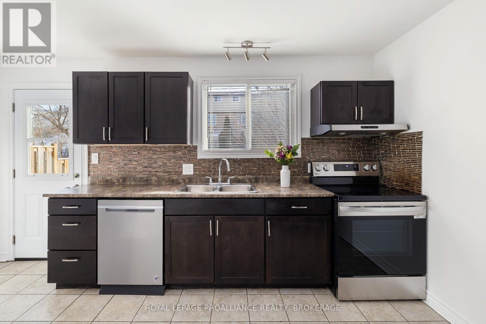 53 - 44 Rosemund Crescent, Kingston, Ontario  K7M 6Z4 - Photo 14 - X13657524