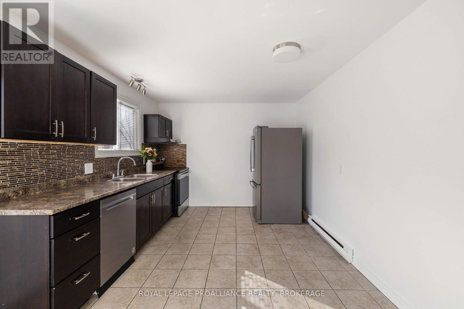 53 - 44 Rosemund Crescent, Kingston, Ontario  K7M 6Z4 - Photo 15 - X13657524