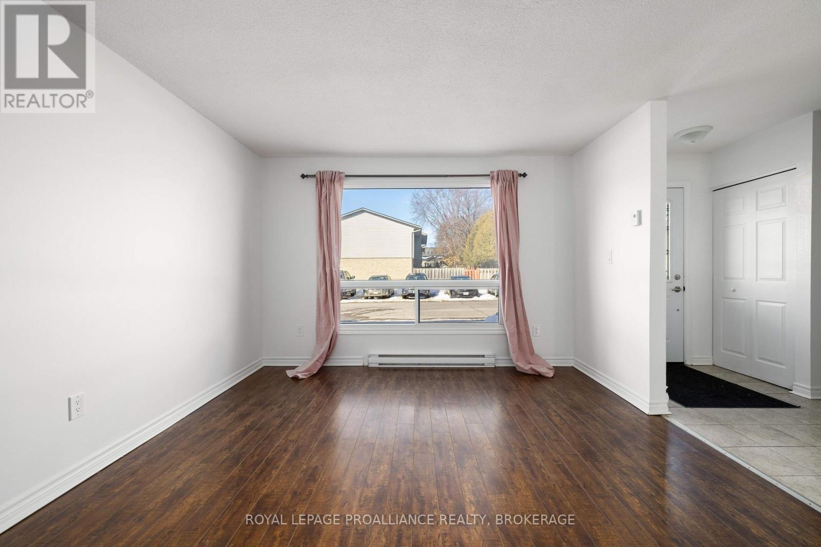 53 - 44 Rosemund Crescent, Kingston, Ontario  K7M 6Z4 - Photo 8 - X13657524