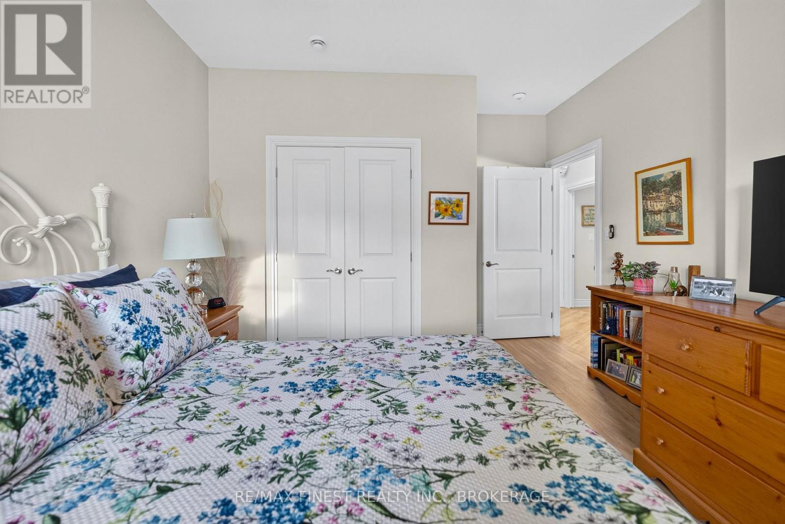 52 Lowry Place, Loyalist, Ontario  K7N 0E2 - Photo 13 - X13657574
