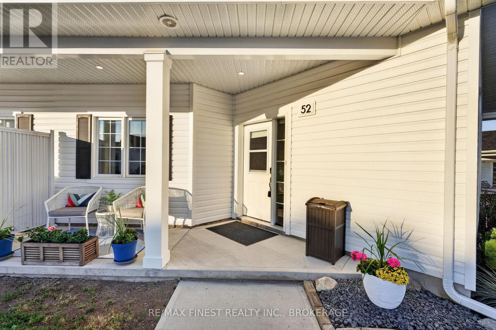 52 Lowry Place, Loyalist, Ontario  K7N 0E2 - Photo 23 - X13657574
