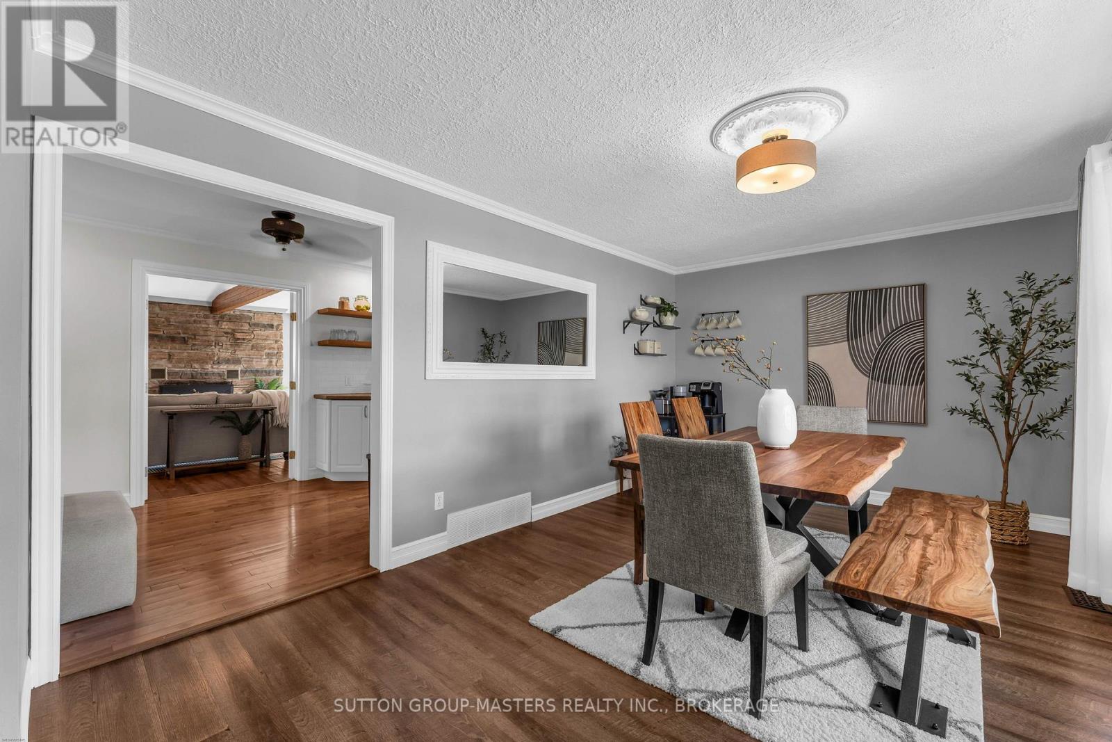 11 Chesterfield Drive, Loyalist, Ontario  K7N 1M3 - Photo 3 - X13657624