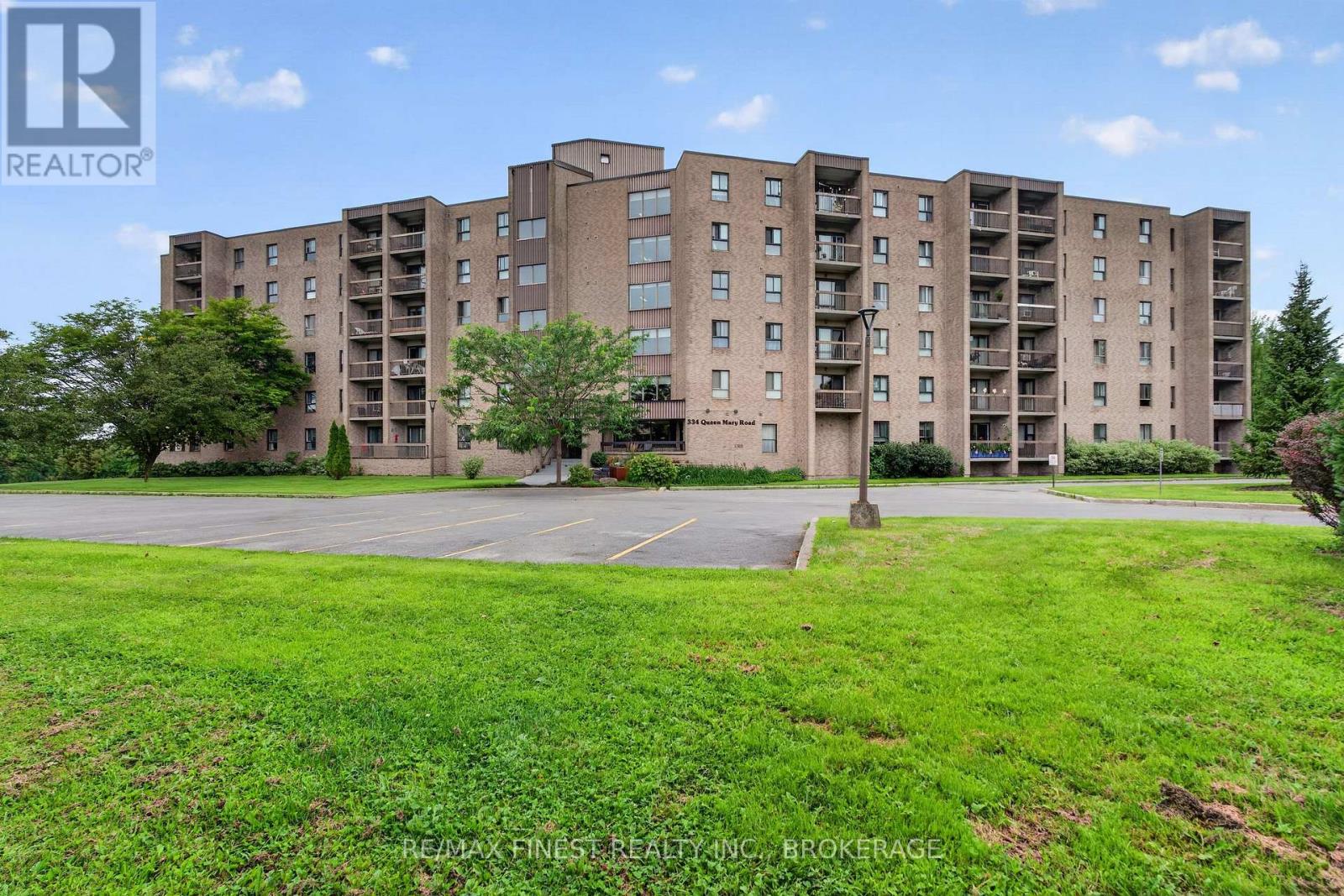 602 - 334 QUEEN MARY ROAD, Kingston, Ontario