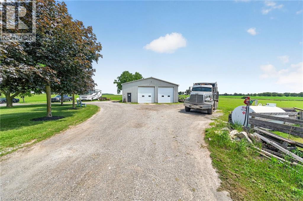 967 4th Line, Caledonia, Ontario  N3W 2G1 - Photo 4 - 40849102