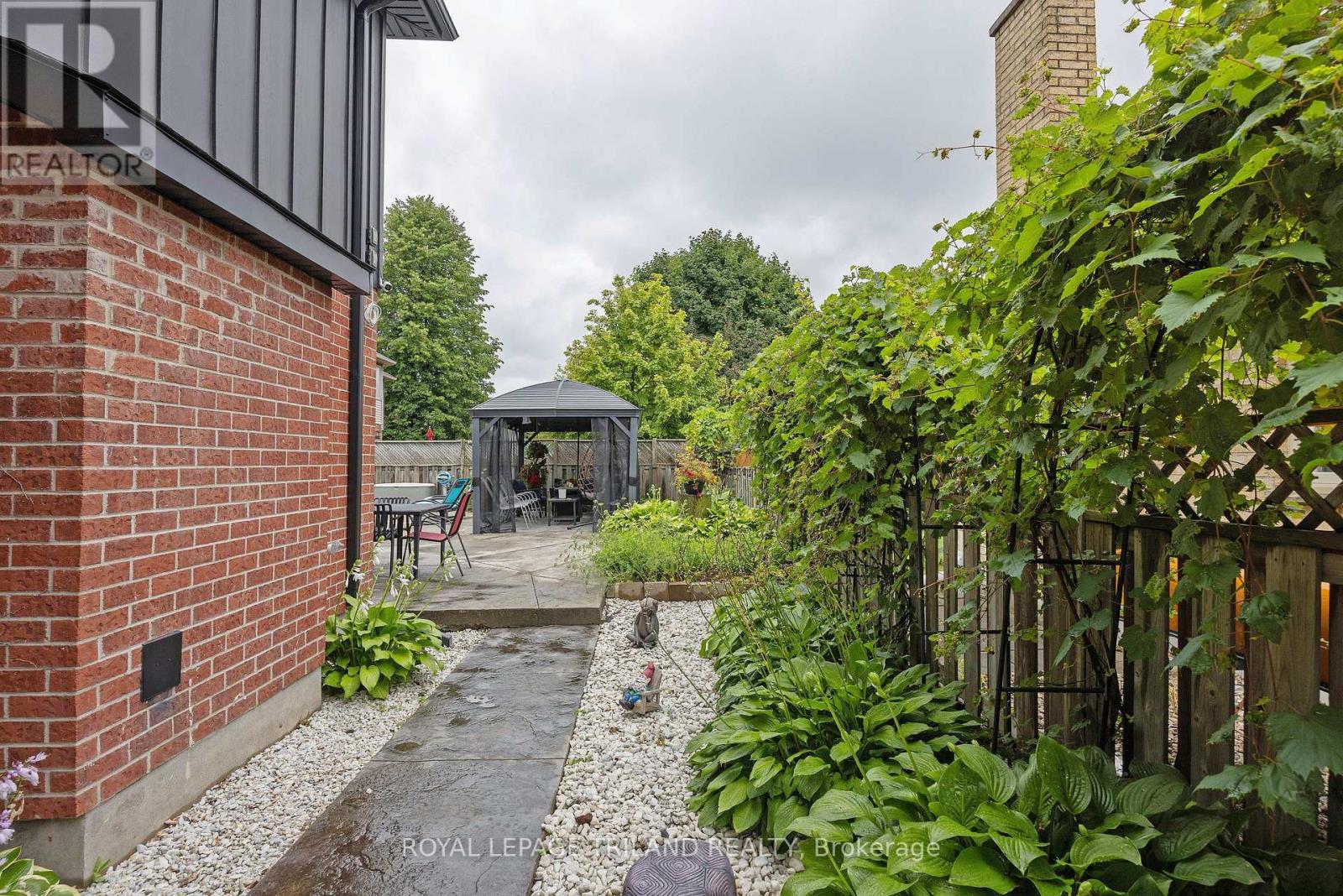 202 Pine Valley Drive, London South, Ontario  N6J 4N7 - Photo 32 - X13657570