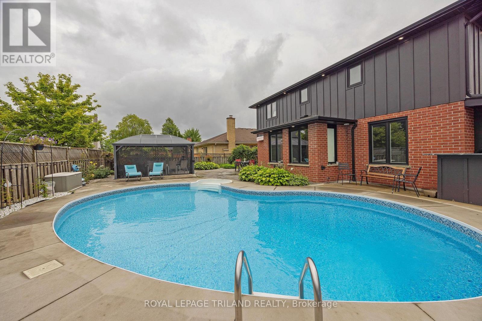 202 Pine Valley Drive, London South, Ontario  N6J 4N7 - Photo 39 - X13657570